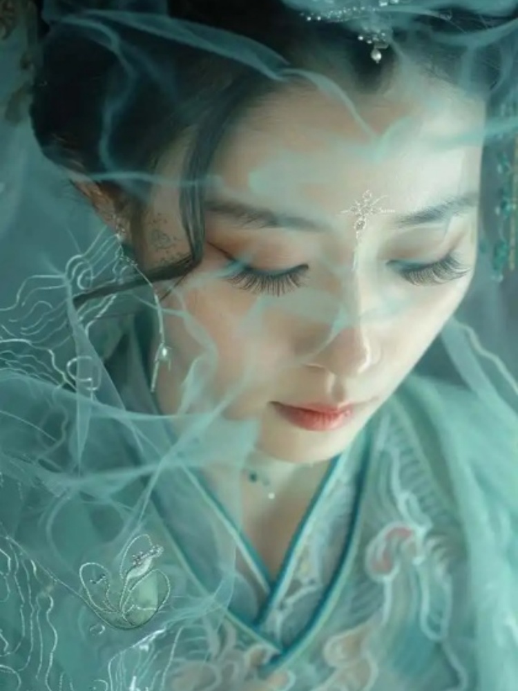 推理悬疑迷必入,海量广播剧免费畅听,会员畅享沉浸式听书体验 推理悬疑迷必入,海量广播剧免费畅听,会员畅享沉浸式听书体验